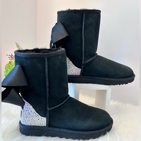 UGG Classic Women’s Custom Made Black Crystal Boots with Bows Size 8 - Picture 1 of 15